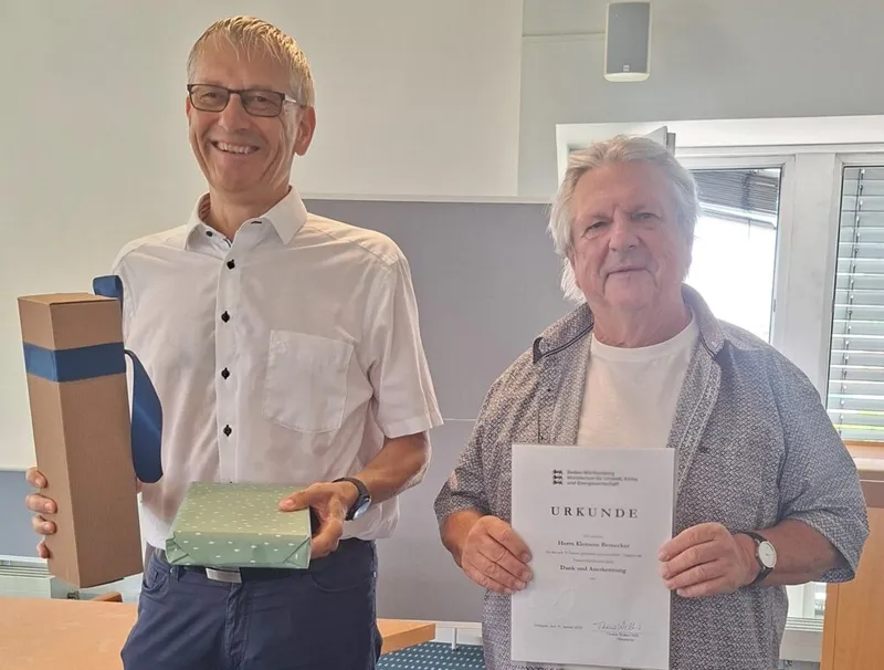 Klemens Bernecker für 35 Jahre Engagement im Naturschutz geehrt