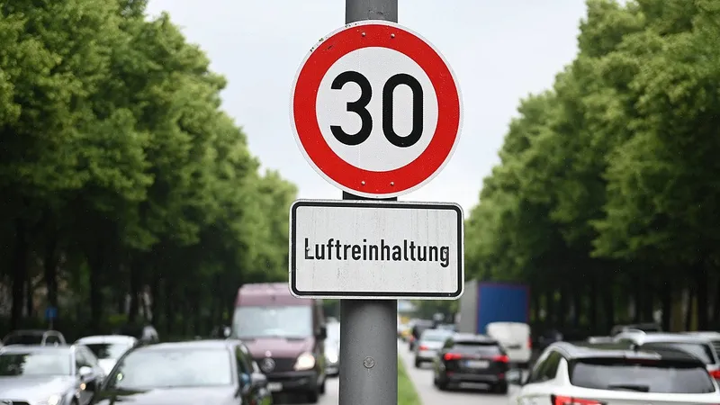 Neuer OB bestätigt Kurswechsel auf Landshuter Allee: München hält sich jetzt doch an Tempo-30-Gerichtsbeschluss