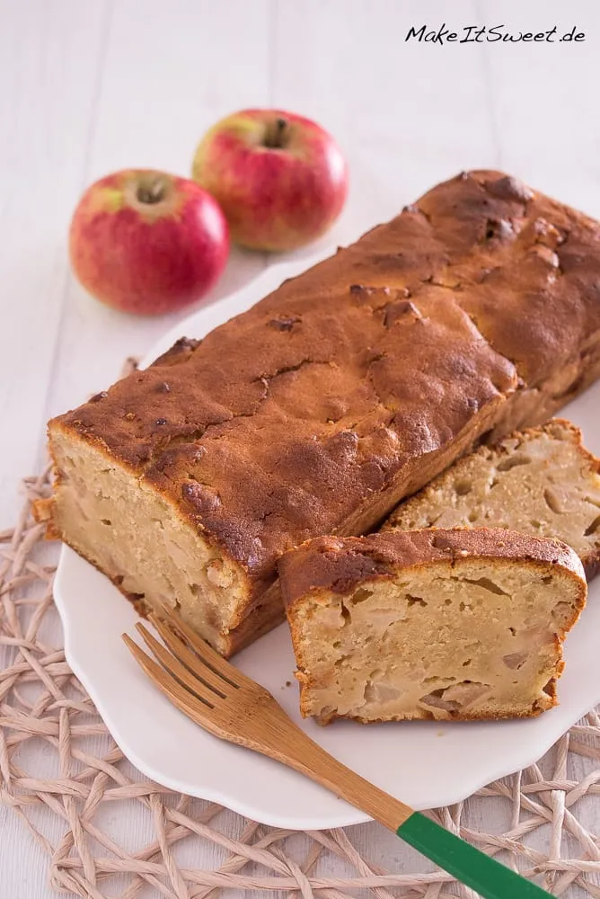 Apfel-Quark-Kuchen aus der Kastenform