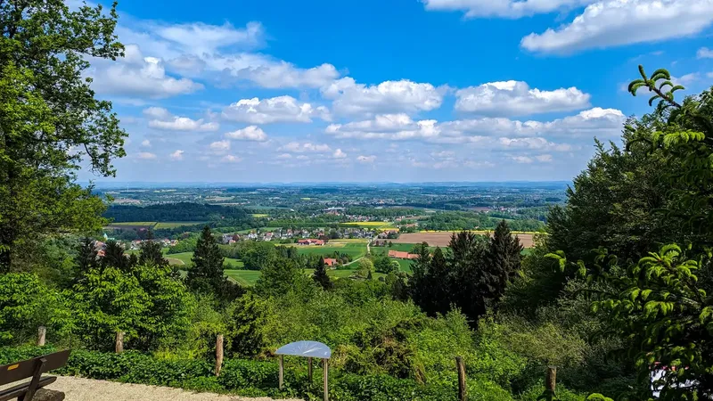 Bielefeld am Hermannsweg: Warum ich zweimal hinfahren musste, um die Stadt zu sehen