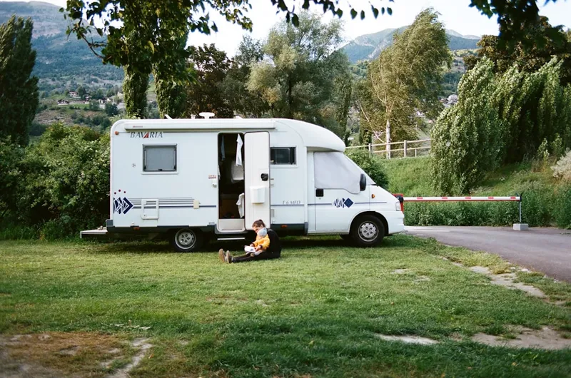 Camper schorsen: zo doe je het stap voor stap
