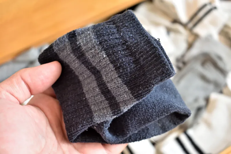 Wohin verschwinden Socken beim Waschen?
