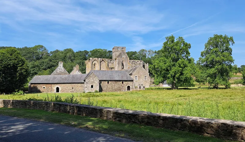 Frankreich 2026 (#05): Die Abbaye von Hambye