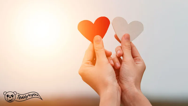 Geschenkideen zum Valentinstag – Vier einzigartige Tassen mit romantischem Flair