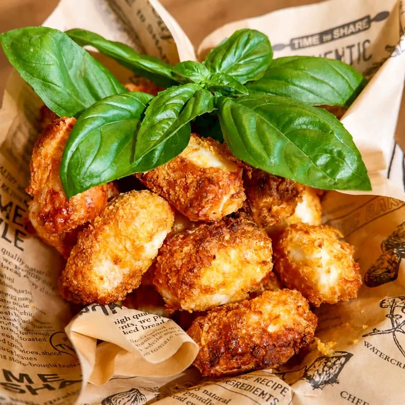 Knuspriger Halloumi aus der Heißluftfritteuse