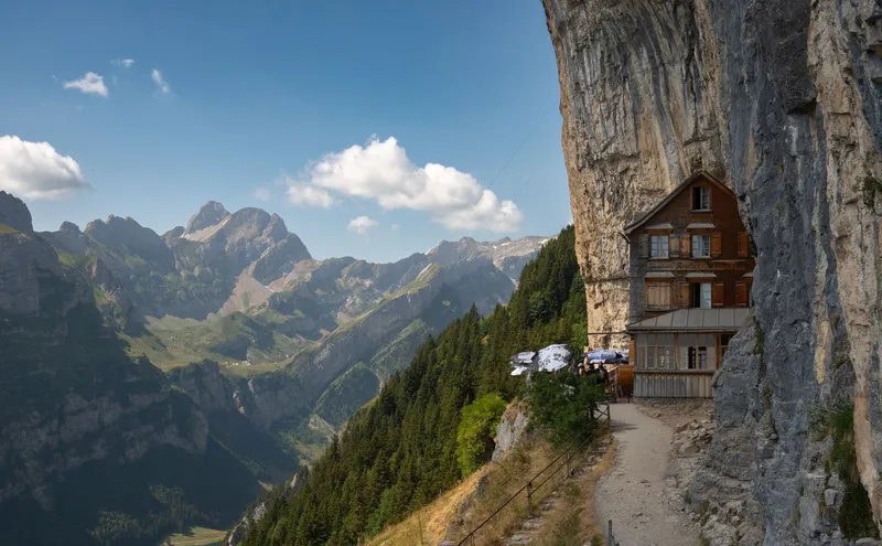 Appenzeller Wanderweg: Alpstein-Panorama und Bergkultur