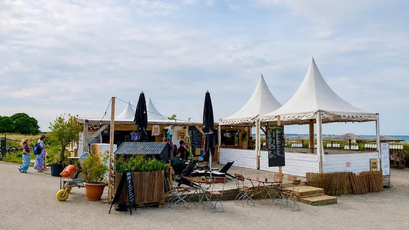 Strandgefühl, Surfen und romantische Herzensmomente an der Ostsee