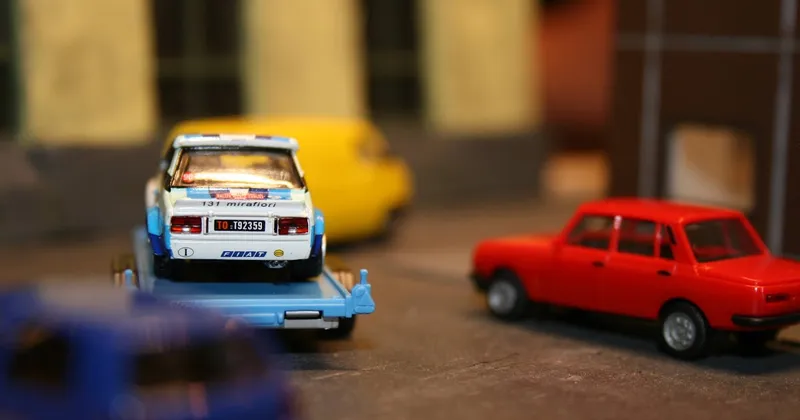 Fiat 131 Abarth von Brekina: Walter Röhrl und die Rallye Monte-Carlo 1980