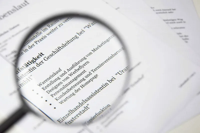 Was ein Lebenslauf für Fach- und Führungskräfte können muss: Tipps für Ihr Selbstmarketing in der schriftlichen Bewerbung