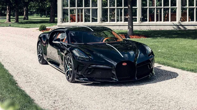 Bugatti La Voiture Noire: 11 Mio. € für ein Einzelstück – Preis & Fakten