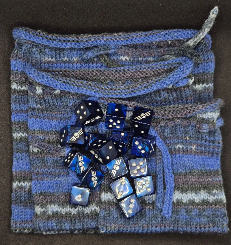 Neue Charts & Skizzen: Die überarbeitete Anleitung für gestrickte Beutel ist da!