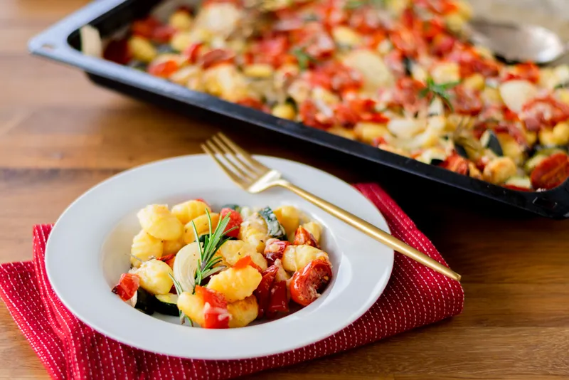 Ofen Gnocchi mit Gemüse