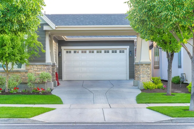 How To Make Sure You’re Taking Care of Your Driveway