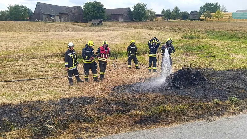 BFK Waidhofen/Thaya: Trockenheit – Vier Brandherde durch Funkenflug