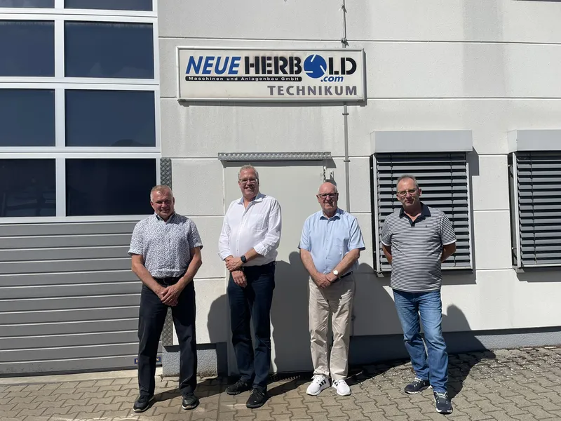 Dr. Albrecht Schütte zu Besuch bei Neue Herbold in Sinsheim