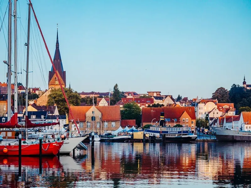 Flensburg Sehenswürdigkeiten: 20 Highlights an Förde, Altstadt und Roter Straße