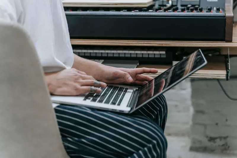 Laptop‑Akku entlädt sich sofort: 5 einfache Schritte, die das Problem beheben