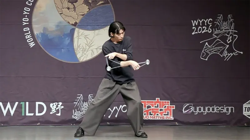 Doppel-Jo-Jo-Routine von Hajime Miura