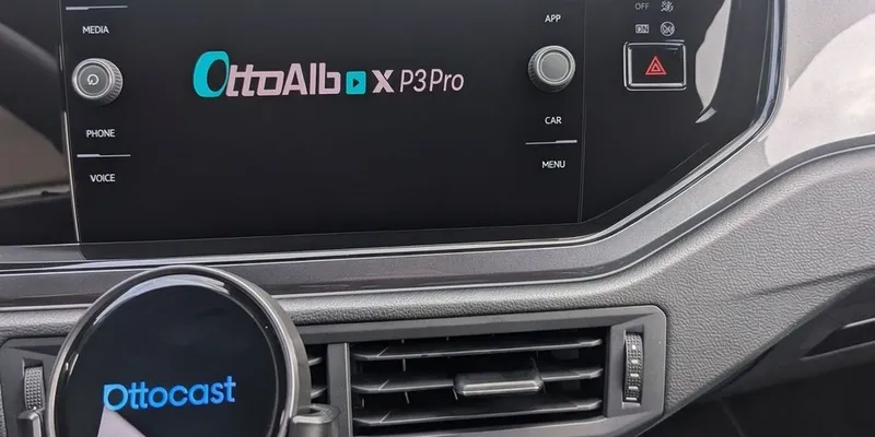 Ottocast OttoAibox P3 Pro – Auto-Bildschirm als Android-Tablet