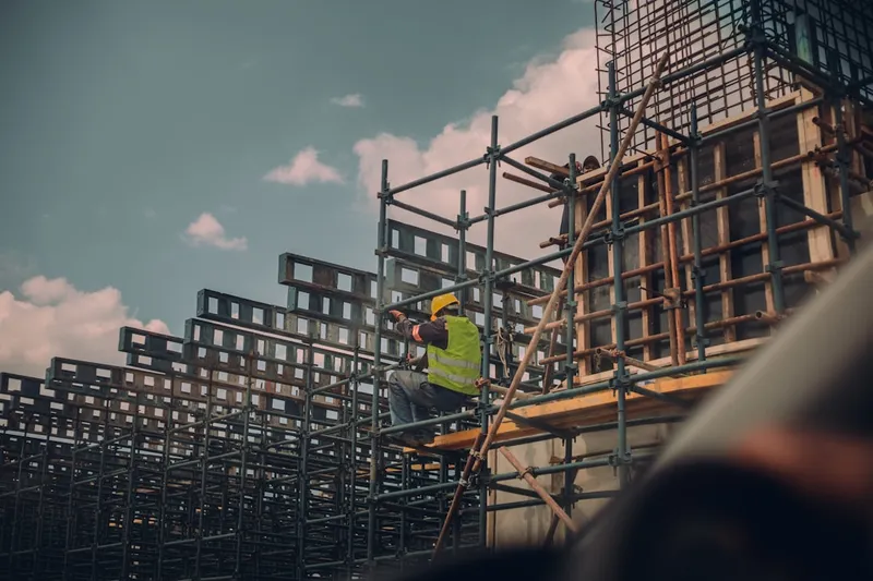 Renovatiesteiger: alles wat je moet weten voor een veilige klus
