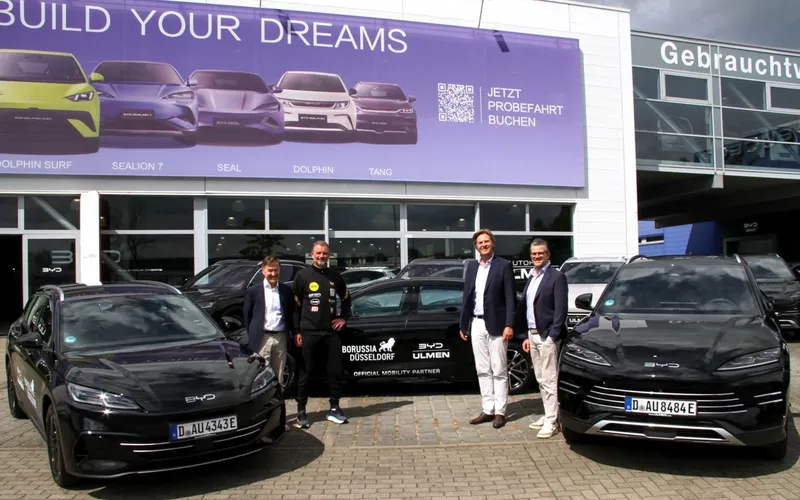 Autohaus Ulmen wird mit BYD neuer Mobilitätspartner von Borussia Düsseldorf