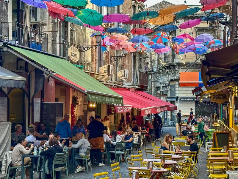 Ganz große Oper am Fuße des Ätna: 13 Reisetipps für Catania