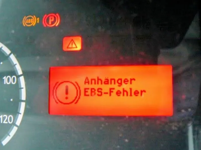 Korrosion in der Steckdose: Der kleine Fehler, der bei der Kontrolle teuer wird