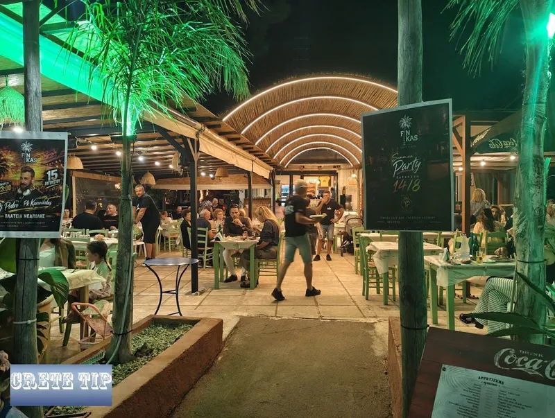 Phönix Taverna (Finikas) in Neapoli (Premium-Inhalt)