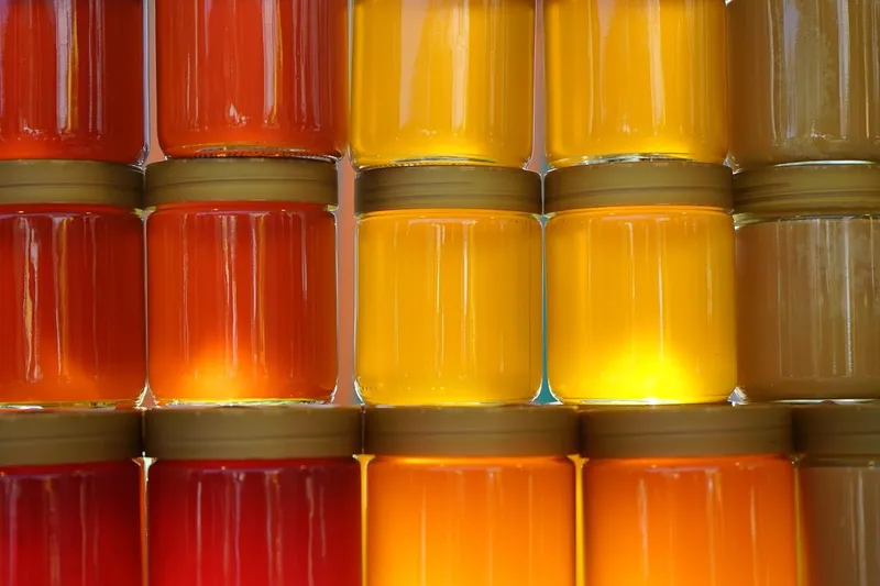 Honig Preis: Wieviel darf ein Glas Honig kosten?