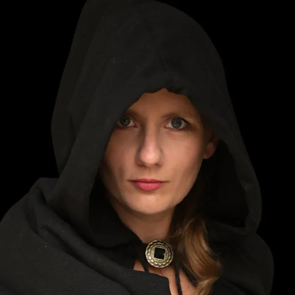 Interview mit Eva von Kalm – Grimdark Fantasy Autorin