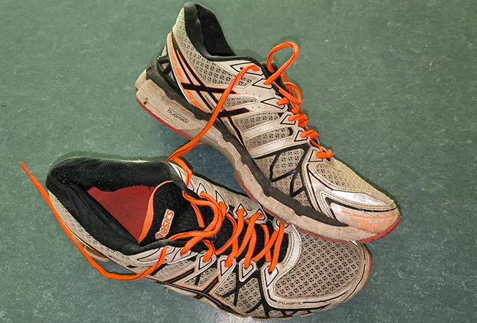 Riechst du das auch? Bewährte Methoden gegen stinkende Sportschuhe