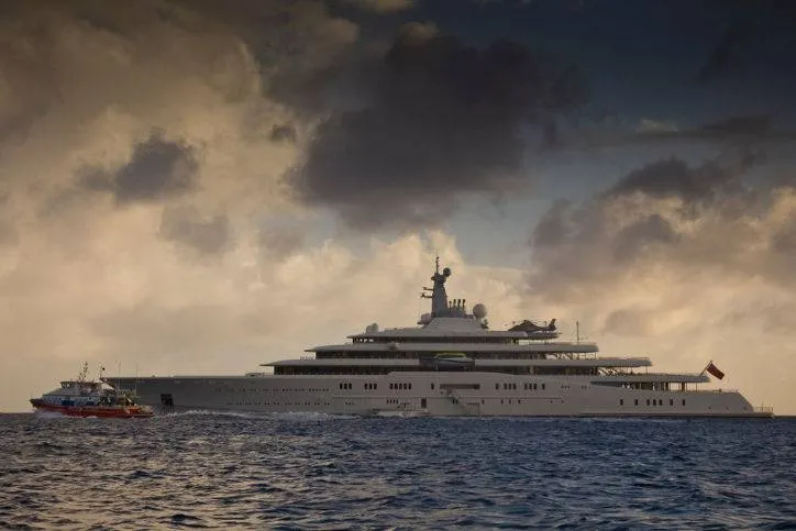 Teuerste Yachten der Welt 2025: Top 10 Preise & Besitzer