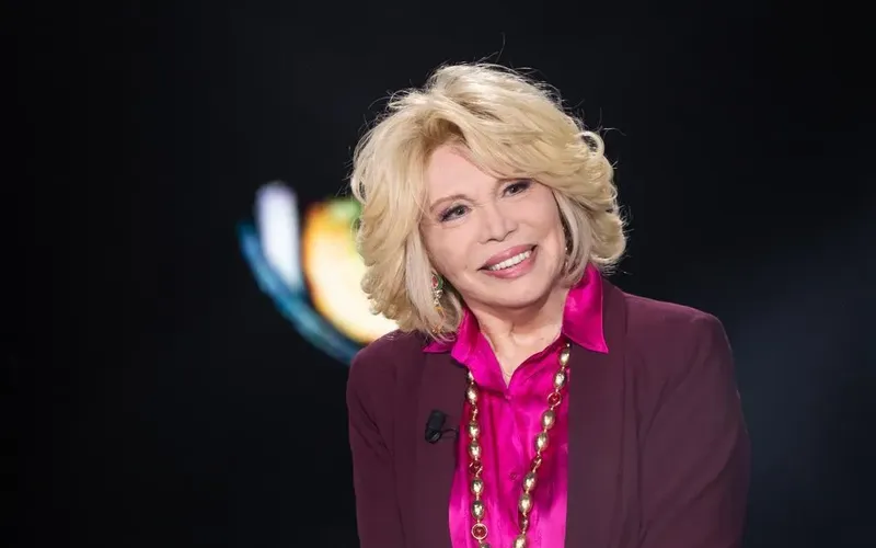 Amanda Lear: Alter, Ehemann, Herkunft, Dalí und Karriere