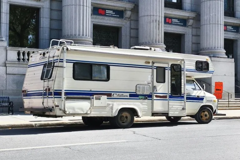 Camper-Markise lässt sich nicht ganz einrollen