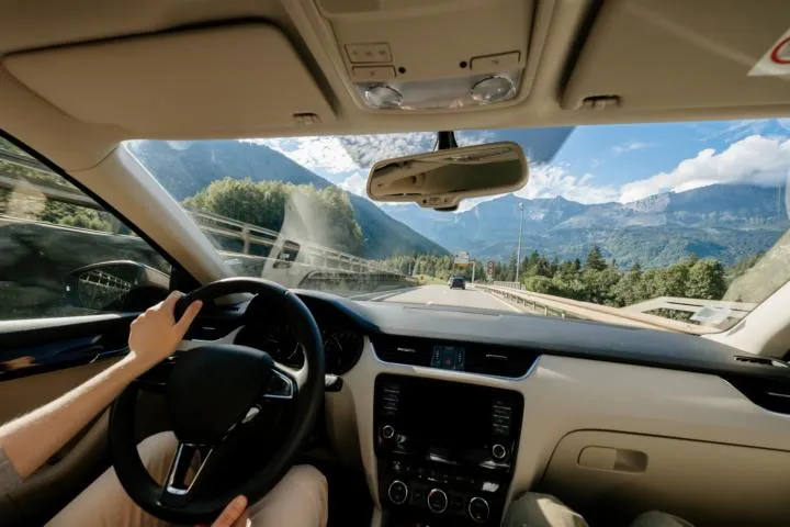 Autofahren in der Schweiz – Was ist zu beachten?