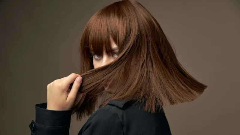 Extensions und Haarteile: So gelingt ein natürlich wirkender Look bei feinem Haar
