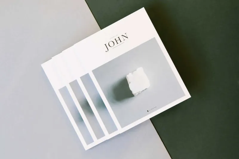 Printmedien im Marketing: Wann sie sich noch lohnen – und wann nicht