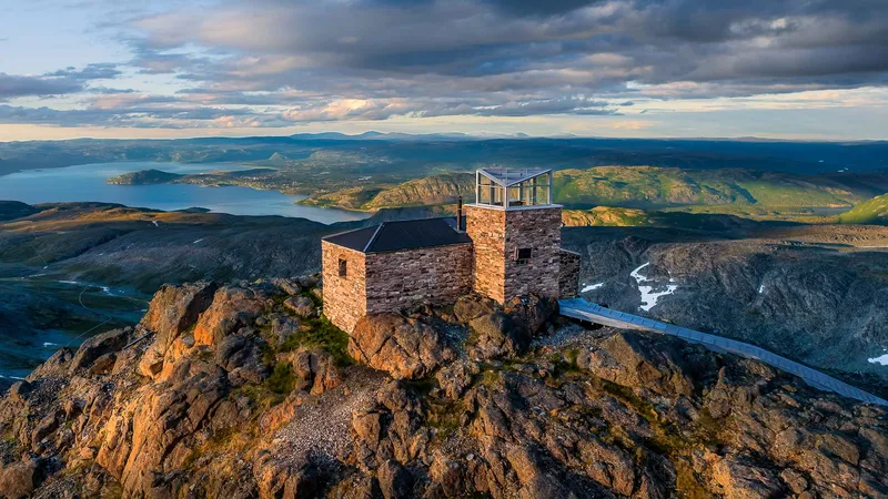 Haldetoppen bei Alta – Wanderung zum historischen Nordlicht-Observatorium Haldde