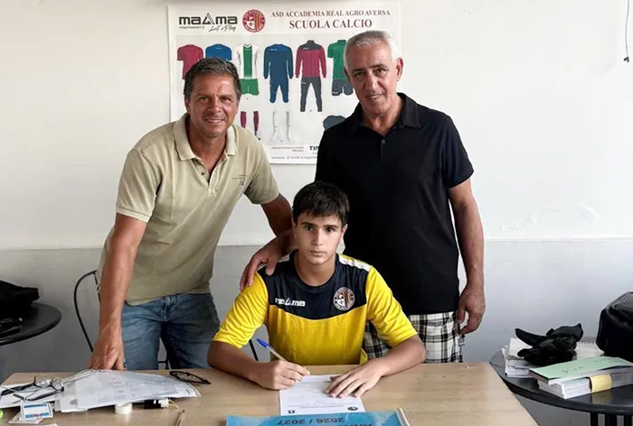 CALCIO - Il giovane talento mondragonese Angelo Belli giocherà per l’accademia dell’Aversa Normanna