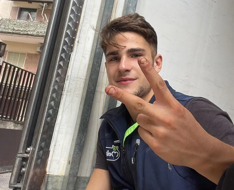 MADDALONI – Riesumazione e autopsia per Matteo Carfora: il gip vuole far luce sulla morte del 17enne
