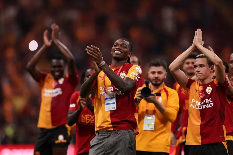 Leão kaschiert wirre Wochen, Fragen bleiben: Das Transfer-Zeugnis für Galatasaray!