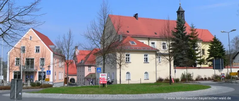 Maßnahmen, um Straßenkreuzungen sicherer zu machen
