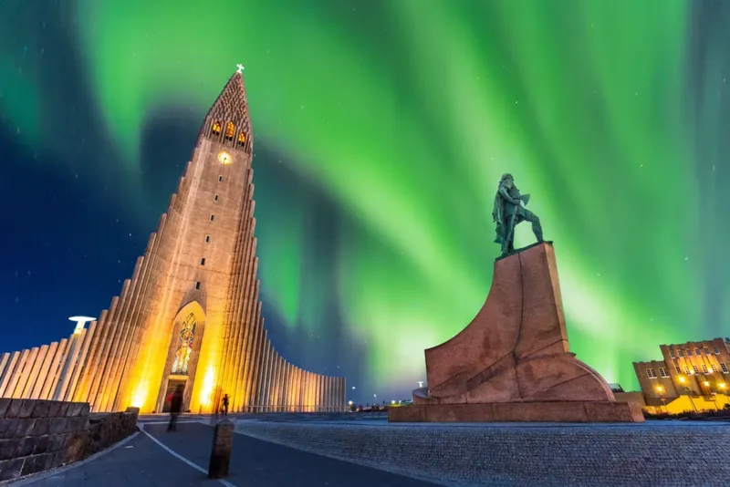 Best Month to See Northern Lights in Iceland