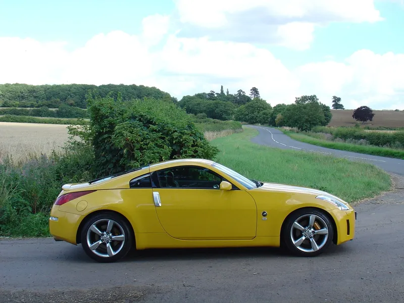 Transform Your Nissan 350Z with the Right Body Kit