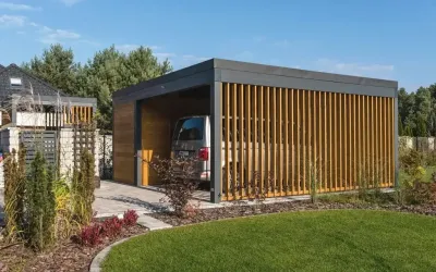 Ein Garten ohne Chaos — wie Gerätehäuser und Gartenbauten den Raum rund ums Haus ordnen