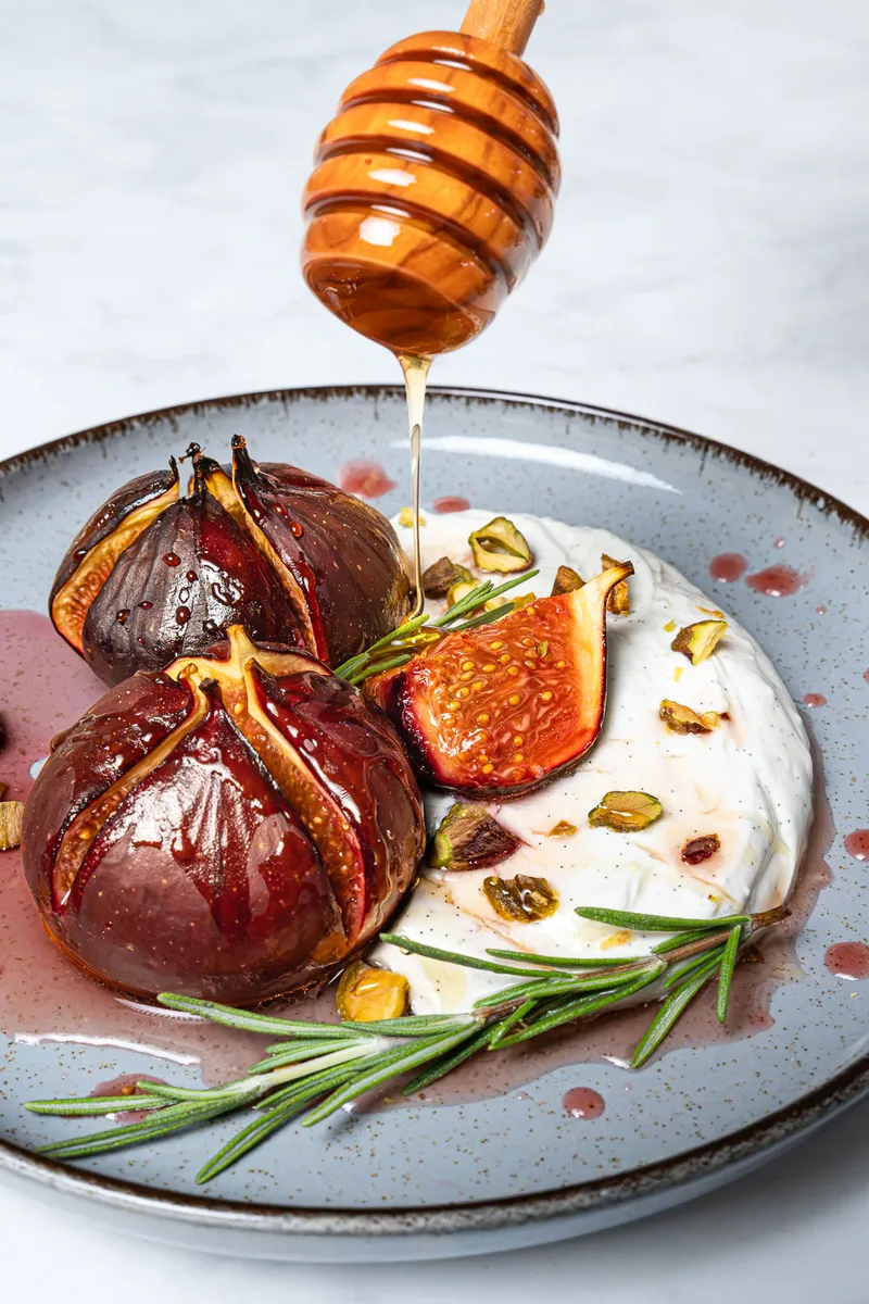 Gebackene Feigen mit Mascarpone: Ein traumhaftes Dessert aus dem OfenNeu