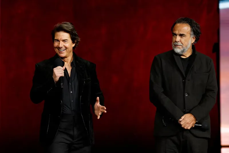 Tom Cruise Unveils Dark Comedy ‘Digger’ at CinemaCon, and He’s Unrecognizable