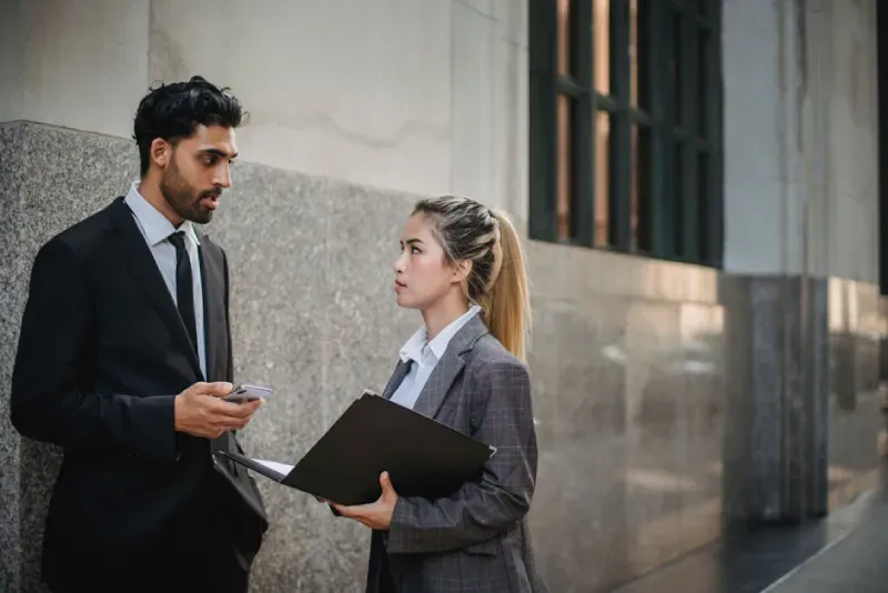 How to Borrow Responsibly for Short-Term Needs Without Falling Into Debt