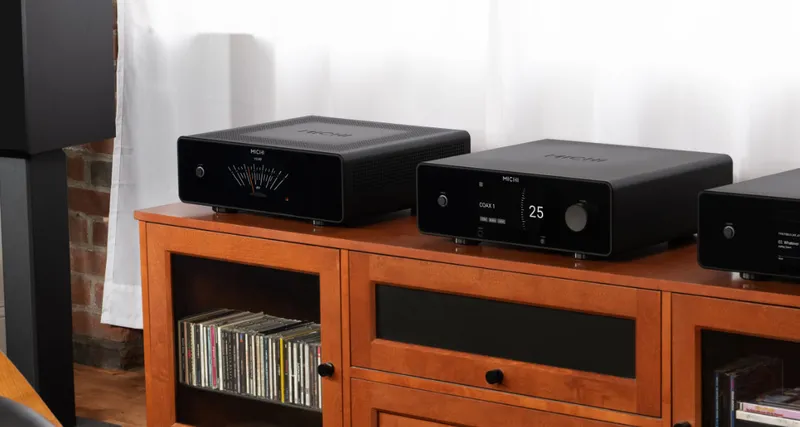 Michi Prestige P430 & S430: Neue Vor-/Endstufen-Kombination der Rotel Edelmarke