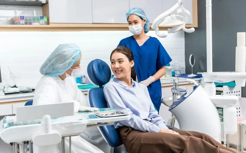 Common Dental Problems and When You Should Visit a Dentist